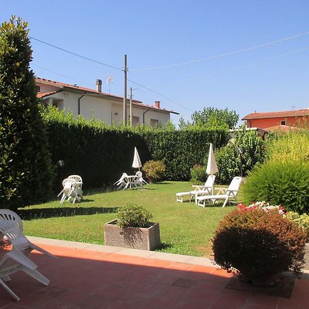 Affittacamere Villa Delia Lucca Esterno foto