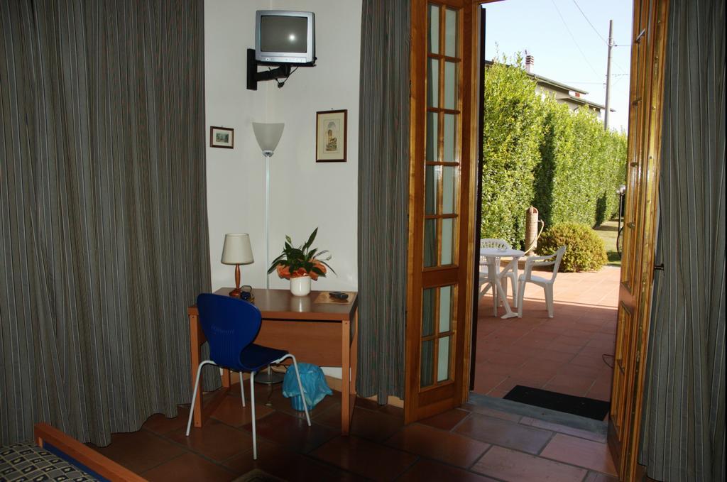 Affittacamere Villa Delia Lucca Camera foto
