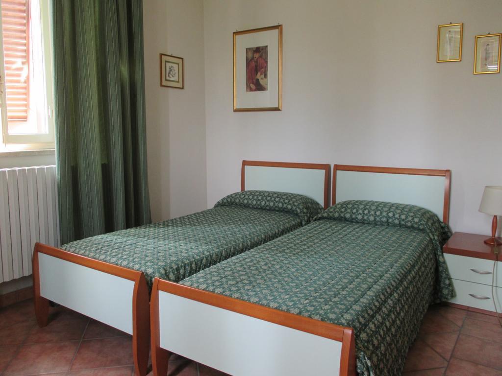 Affittacamere Villa Delia Lucca Esterno foto