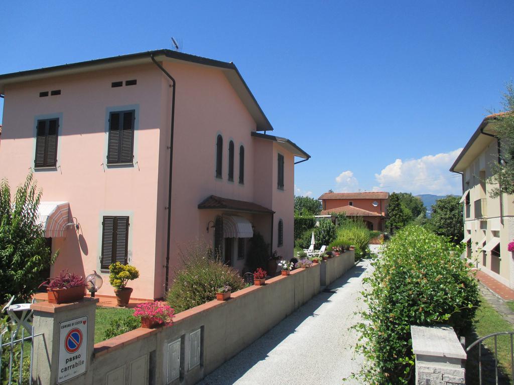 Affittacamere Villa Delia Lucca Esterno foto